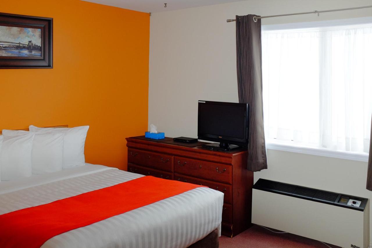 Hotel Robin Hood Grand Falls Windsor Exterior foto